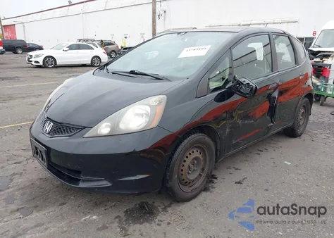 2012 Honda Fit z USA, uszkodzony, nr VIN JHMGE8G38CS002102
